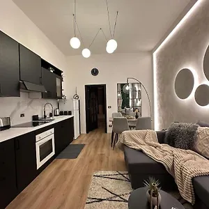  Apartament La Casa Di Marlu - Gorgeous Flat In Centre