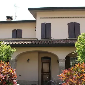 https://villa-bracci.emilia-romagnahotels.net